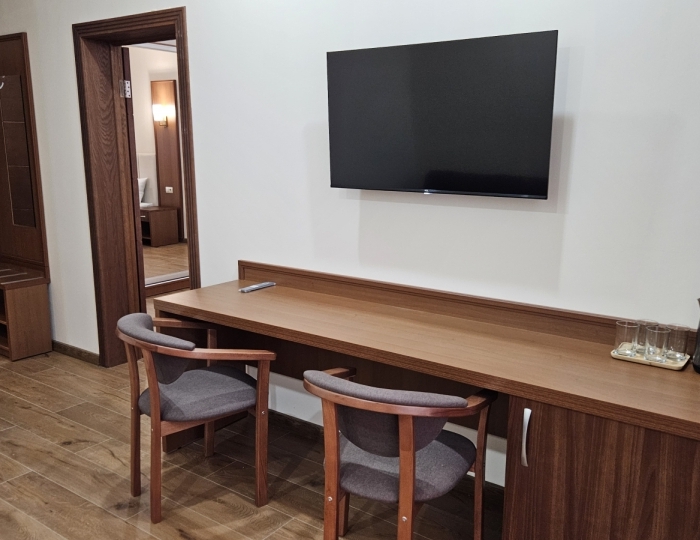 Люкс 2-комнатный с балконом и видом на горы - Отель «Белла» Гагра